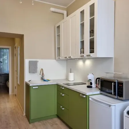 Apartment Cosy One Seperate Bedroom In Center, Perfect For Family Trip. *