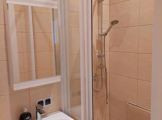 Cosy One Seperate Bedroom In Center, Perfect For Family Trip. * Riga